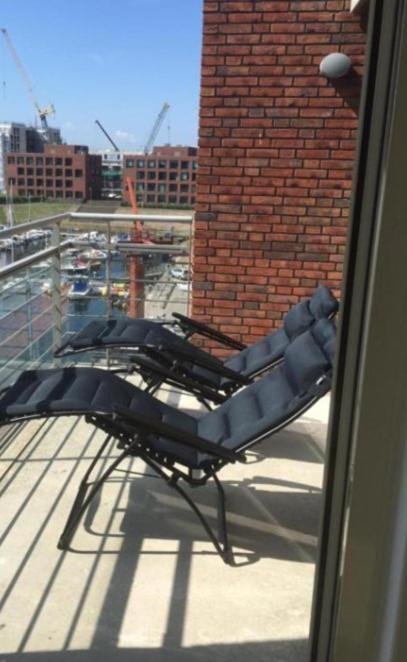 Hellingweg Met Balkon
