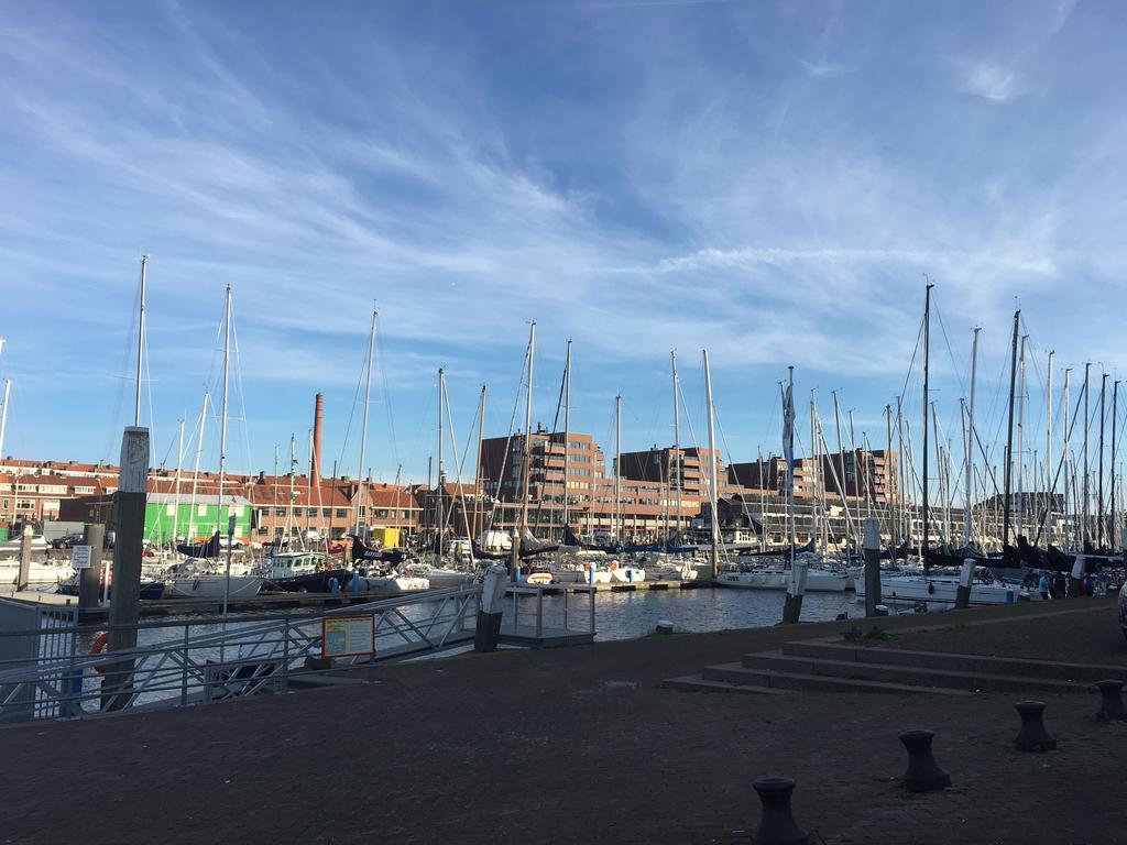 Hellingweg Met Balkon